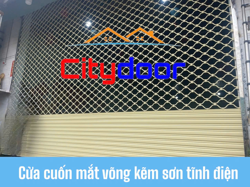 Những lưu ý quan trọng khi lựa chọn và lắp đặt cửa cuốn mắt võng