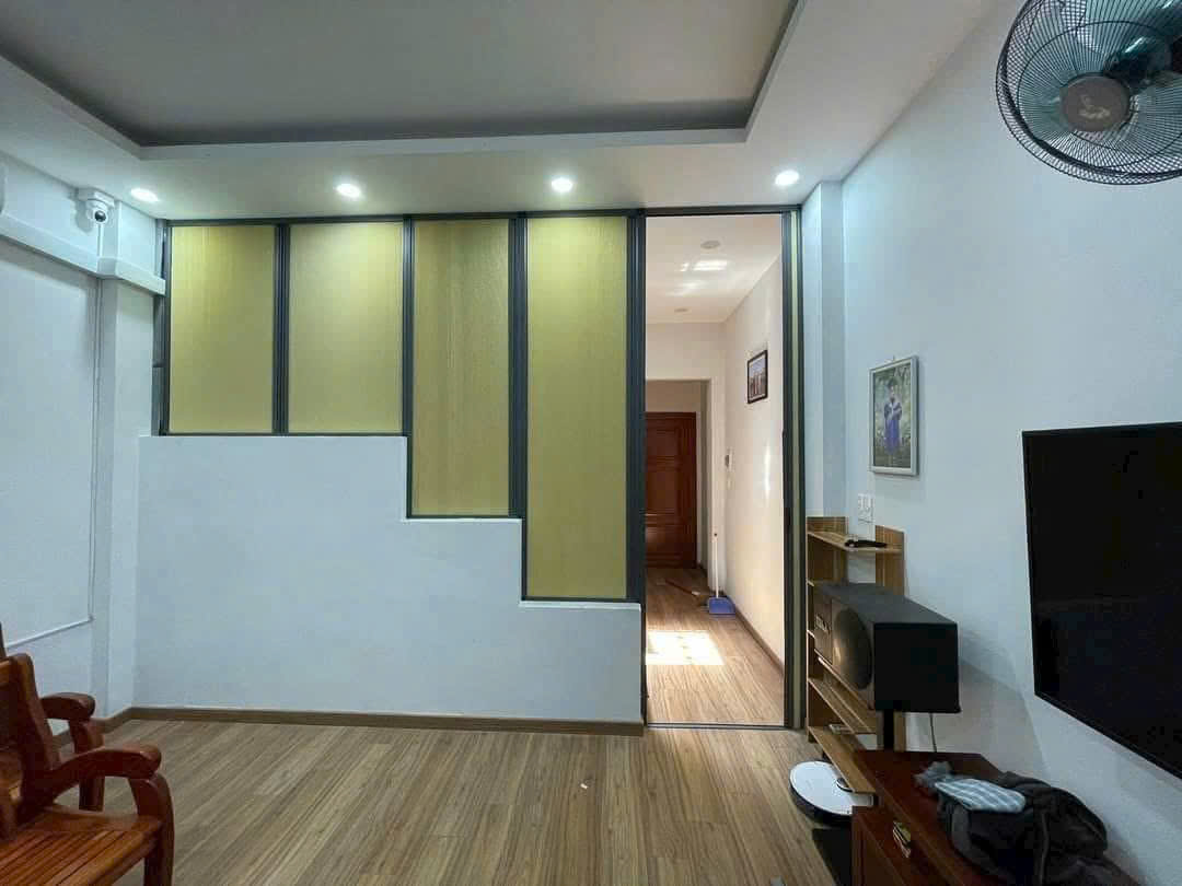 VÁCH NGĂN TỔ ONG - NGĂN PHÒNG LẠNH - NGĂN CẦU THANG - RÈM CỬA SỔ vvv